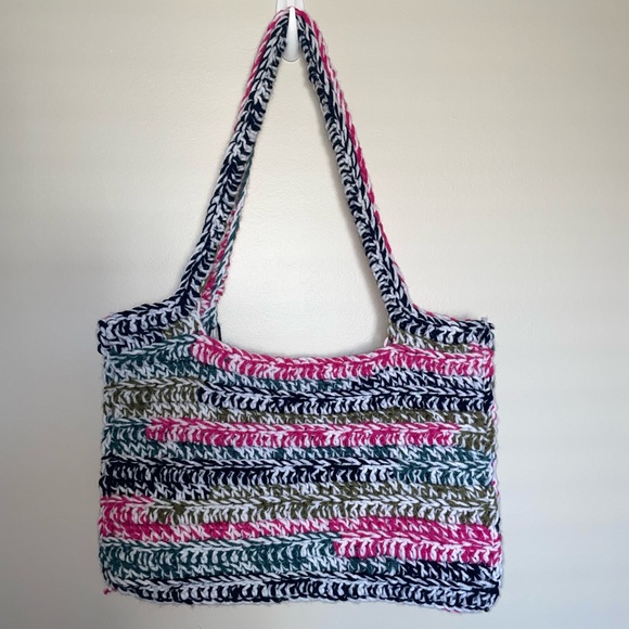 Handmade crochet medium tote bag - Picture 1 of 7